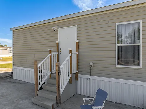 27851 Roanoke Cir Photo 1