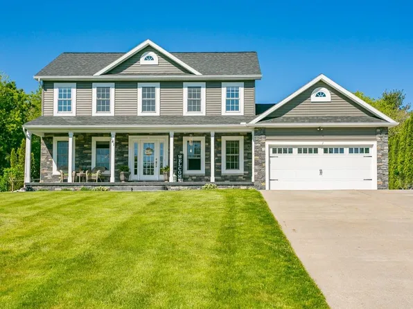 141 Sand Pebble Ln, Hilton, NY 14468