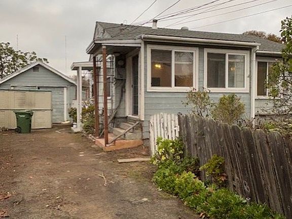 4th image of 371 26th Ave