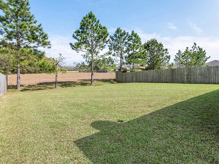 967 Summerton Dr — Photo 3