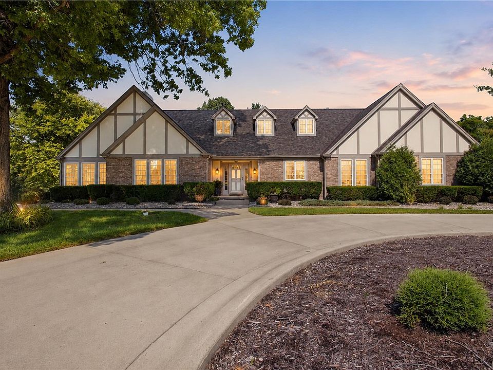 1st image of 2314 University Dr