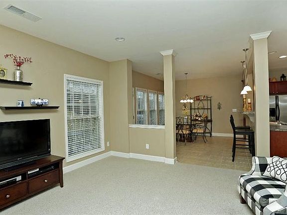3rd image of 364 Kelli Rose Way