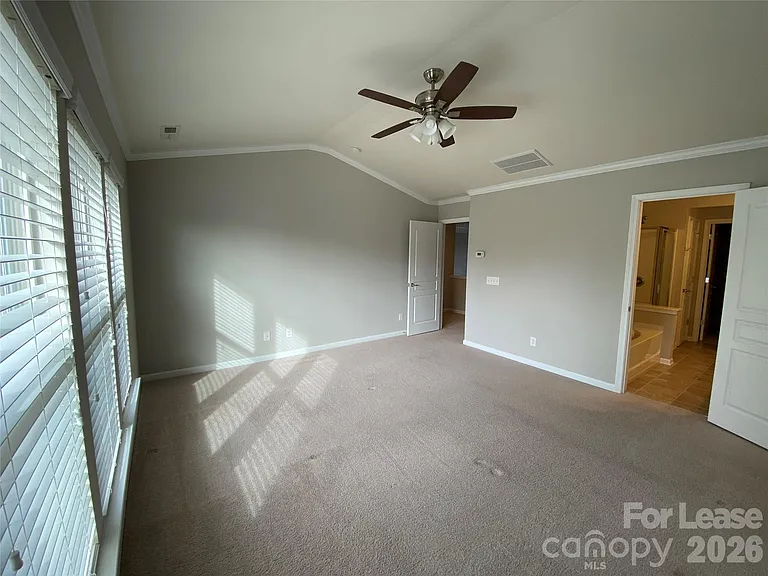15630 Canmore St — Photo 12