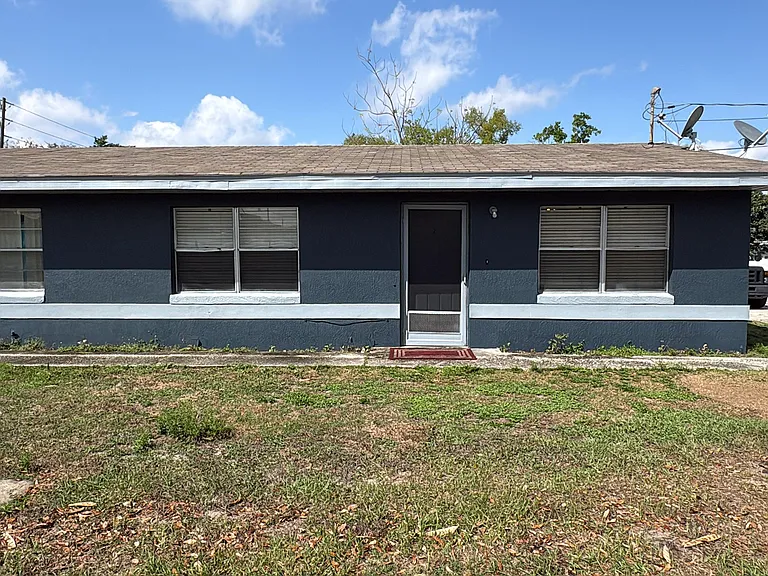 240 Dr Martin Luther King Jr Blvd #2 — Photo 11