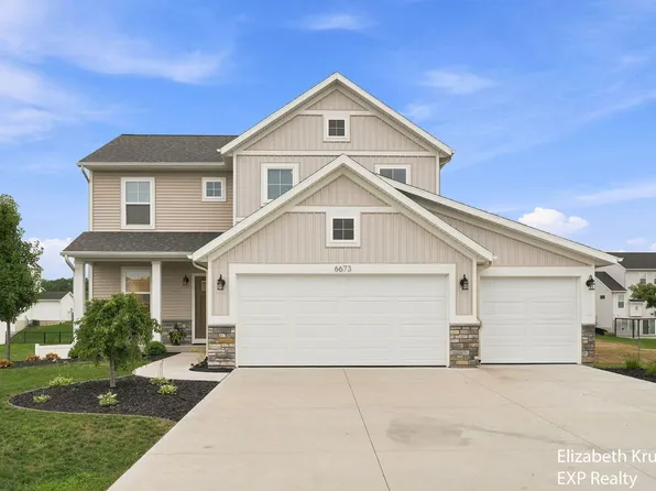 6673 Maria Dr, Hudsonville, MI 49426
