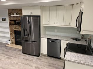 834 7th St NE #2, Washington, DC 20002