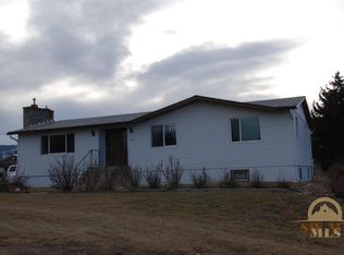 102 E Maginnis St, White Sulphur Springs, MT 59645