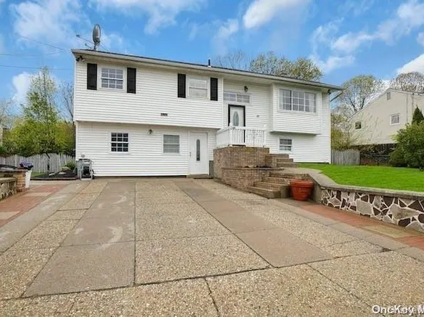 3 Don, Selden, NY 11784