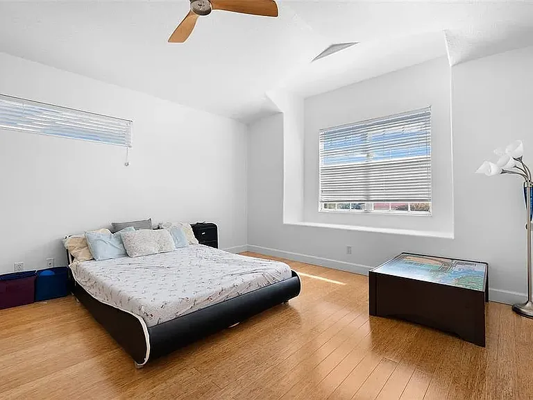 11439 57th St E — Photo 24