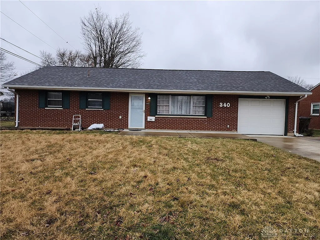 340 Lutz Dr photo 1