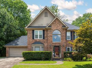 6700 W Point Dr, Hixson, TN 37343