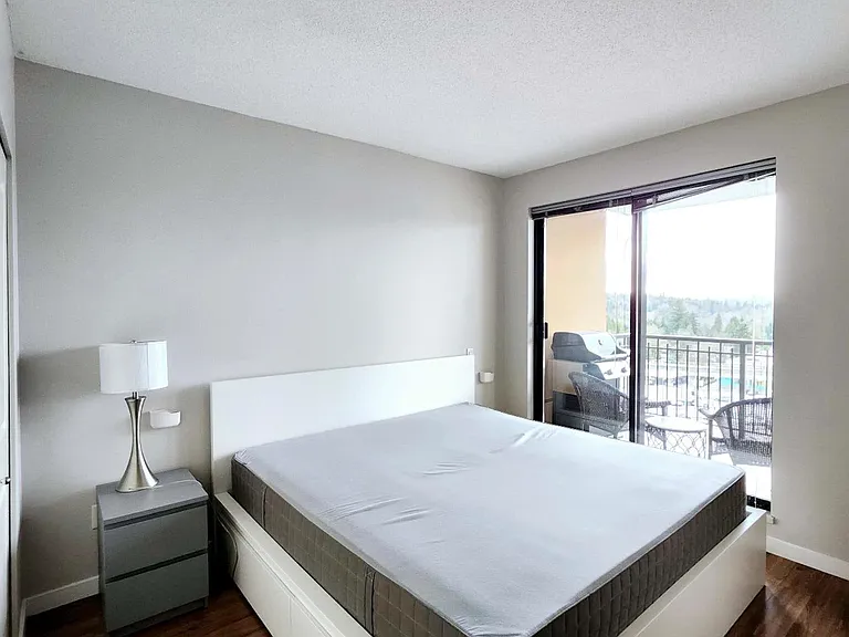 511 Rochester Ave #709 — Photo 6