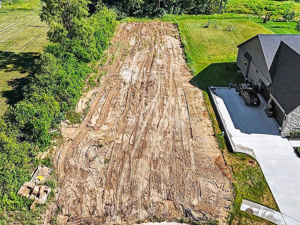 1st image of 12739 N Pointe Dr
