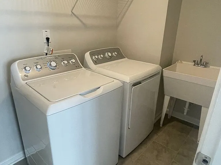 143 Sea Cave Ln — Photo 12