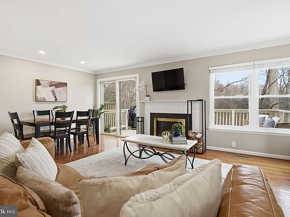 5th image of 11719 Summer Oak Dr
