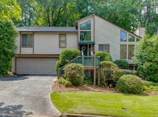 1042 Cedar Forest Ct, Stone Mountain, GA 30083