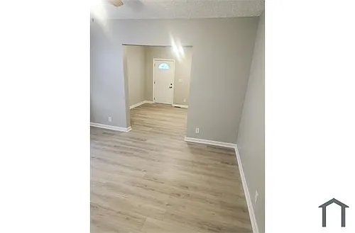 417 N Denny St #417 Photo 1