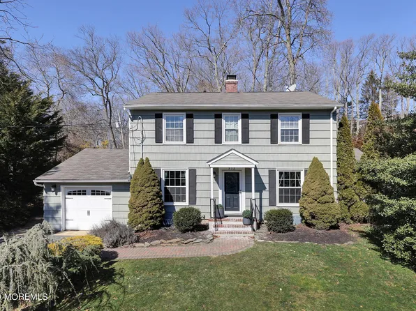 372 Navesink Avenue, Atlantic Highlands, NJ 07716