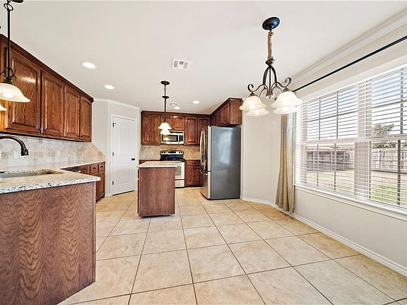 5th image of 10017 Adobe Ct