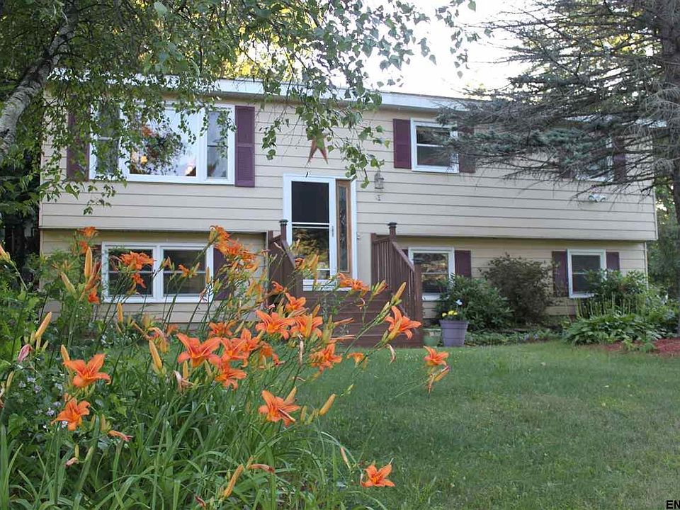 1st image of 50 Grissom Dr