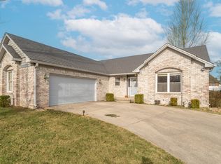 845 Robin Wood Pl, Greencastle, IN
