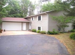 4710 Springwood Dr, Wisconsin Rapids, WI 54494