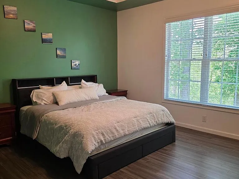 167 Hyde Park Ln — Photo 18