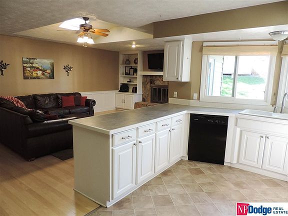 4th image of 12916 Forestdale Dr