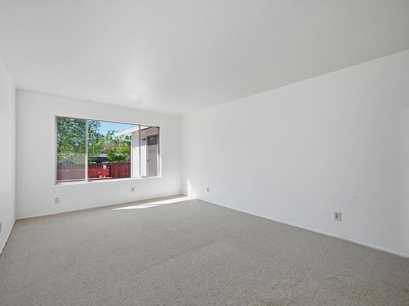 5th image of 405 Korbel Place