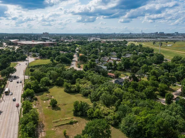 1610 Canyon St, Dallas, TX 75203