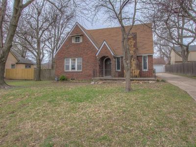 1242 S Braden Ave, Tulsa, OK, 74112