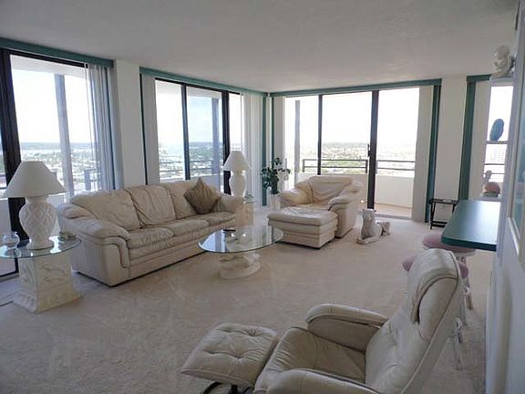 5th image of 2900 N Atlantic Ave APT 1105