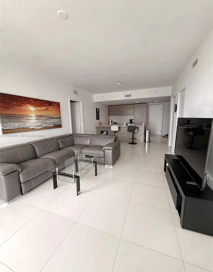 1300 S Miami Avenue Condo — Photo 1