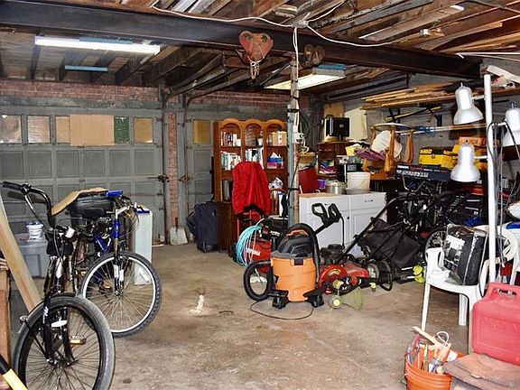 5th image of 532 7th St