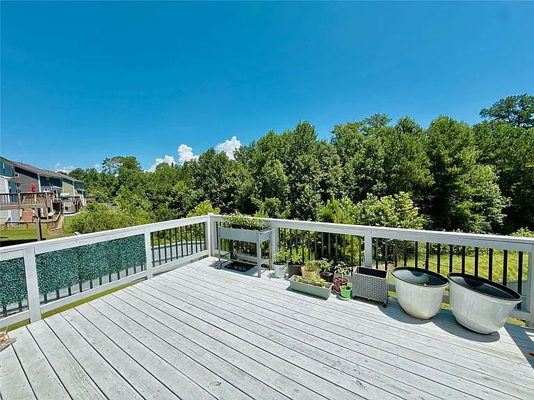 1810 Primrose Park Rd — Photo 26