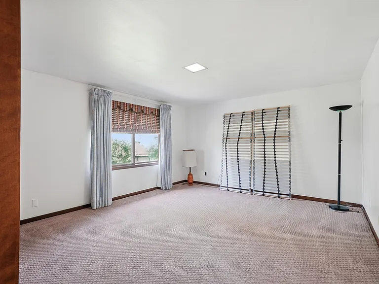 4677 Rolling Ridge Rd — Photo 43