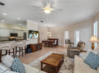 419 Crossfield Cir #80, Naples, FL 34104