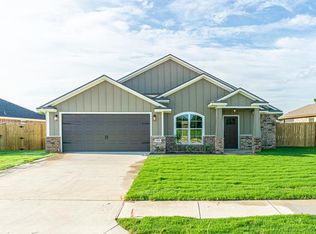 15426 Anna Ln, Lindale, TX 75771