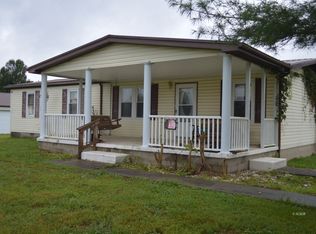 30791 Metheny Fairplay Rd, Vinton, OH 45686