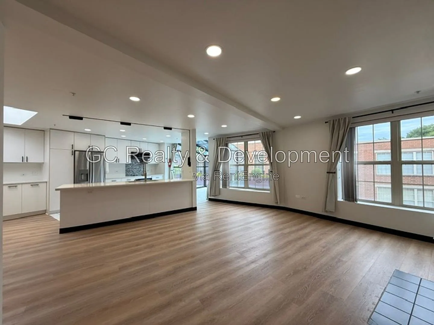 2 bed, 2.0 bath, 1450 sqft, $2,995 — Photo 3