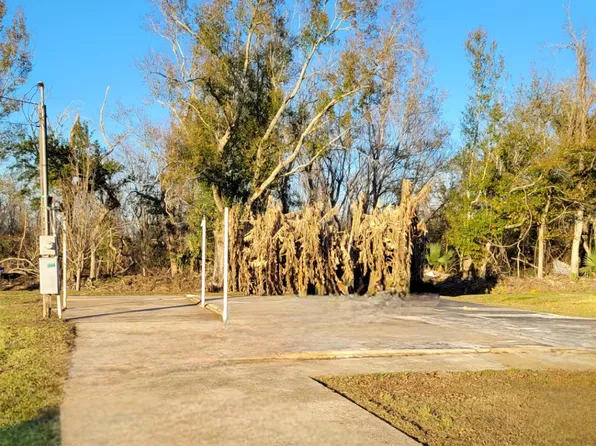 306 Myra St, Chauvin, LA 70344