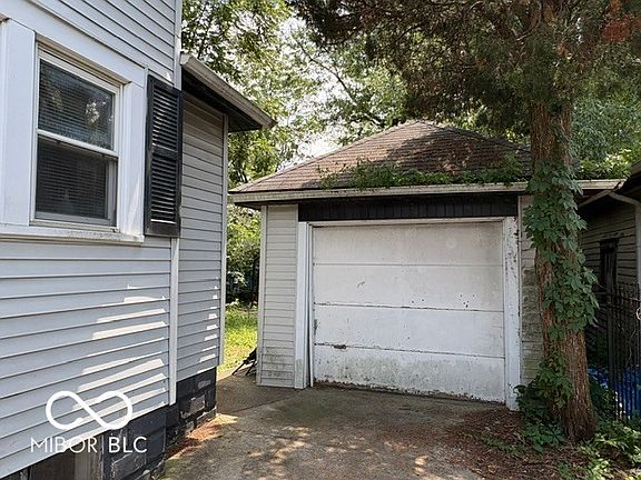 4th image of 1305 Nichol Ave