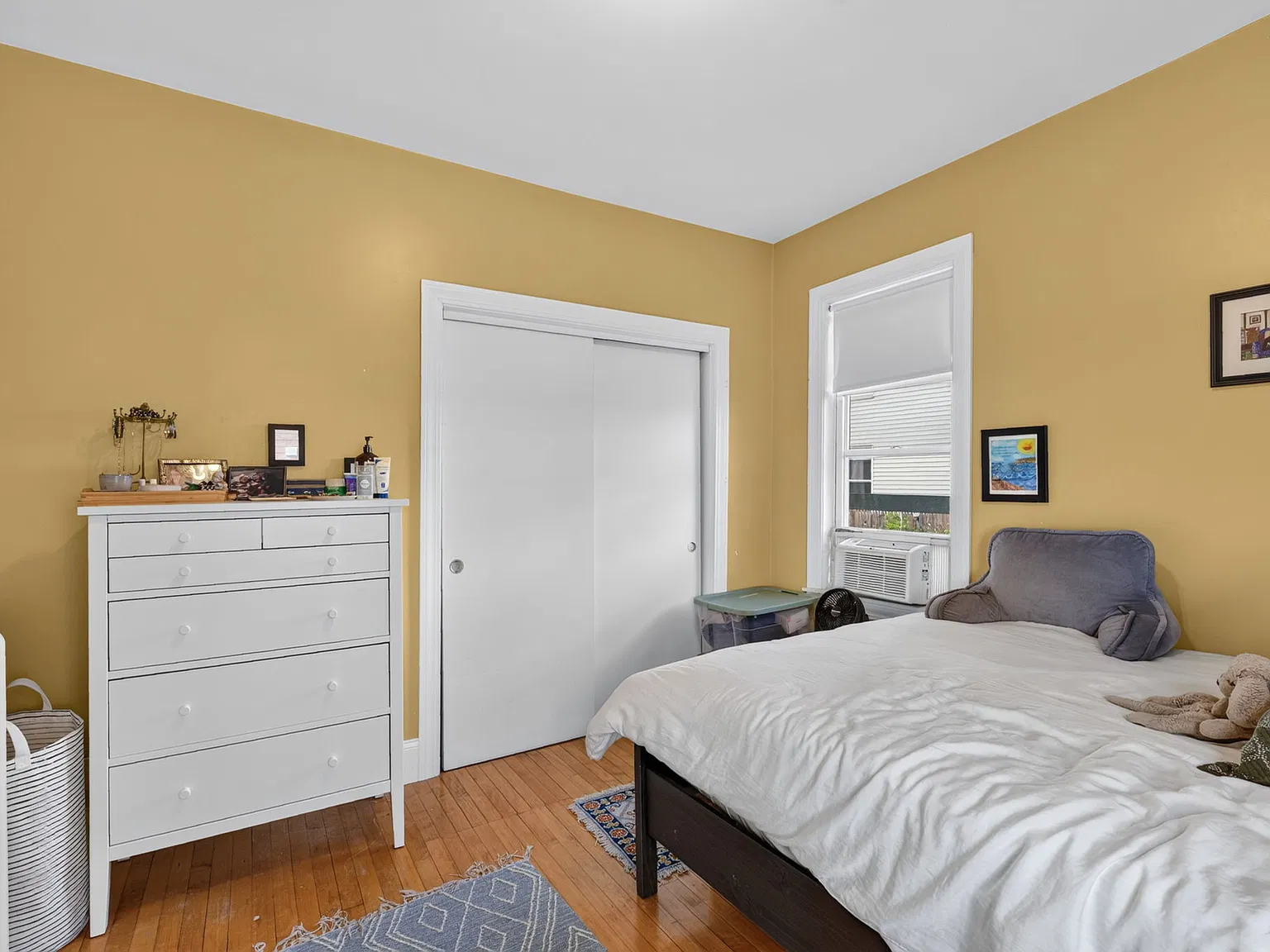 1 bed, 900 sqft, $2,700 — Photo 4