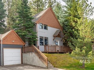 1415 Pine Cone Rd APT 5, Moscow, ID 83843