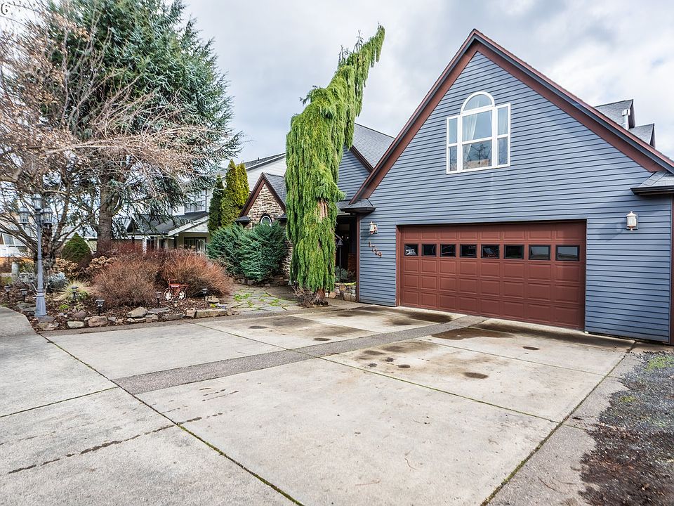1st image of 1749 22nd St