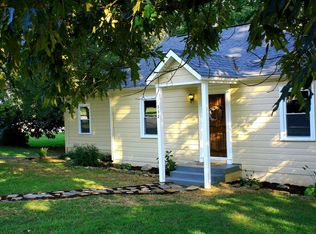332 Wilson Ave, Maryville, TN 37803