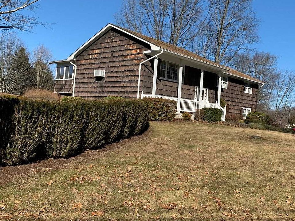 1st image of 5 Heather Ln