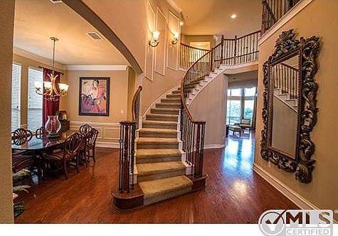 3rd image of 6784 Lakefront Dr
