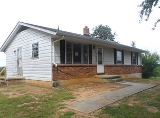 2897 Hodnetts Rd, Gretna, VA 24557