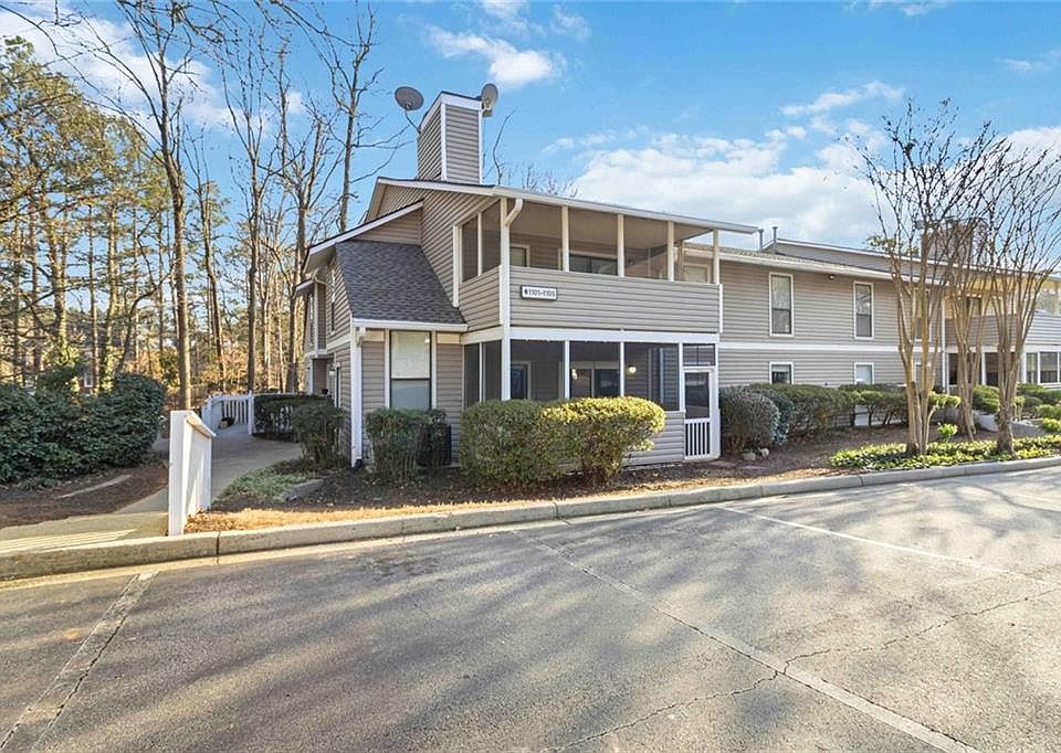 1st image of 1105 Wynnes Ridge Cir SE